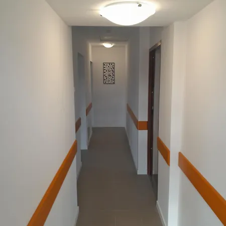 Goscinne Agawa Homestay Lomianki